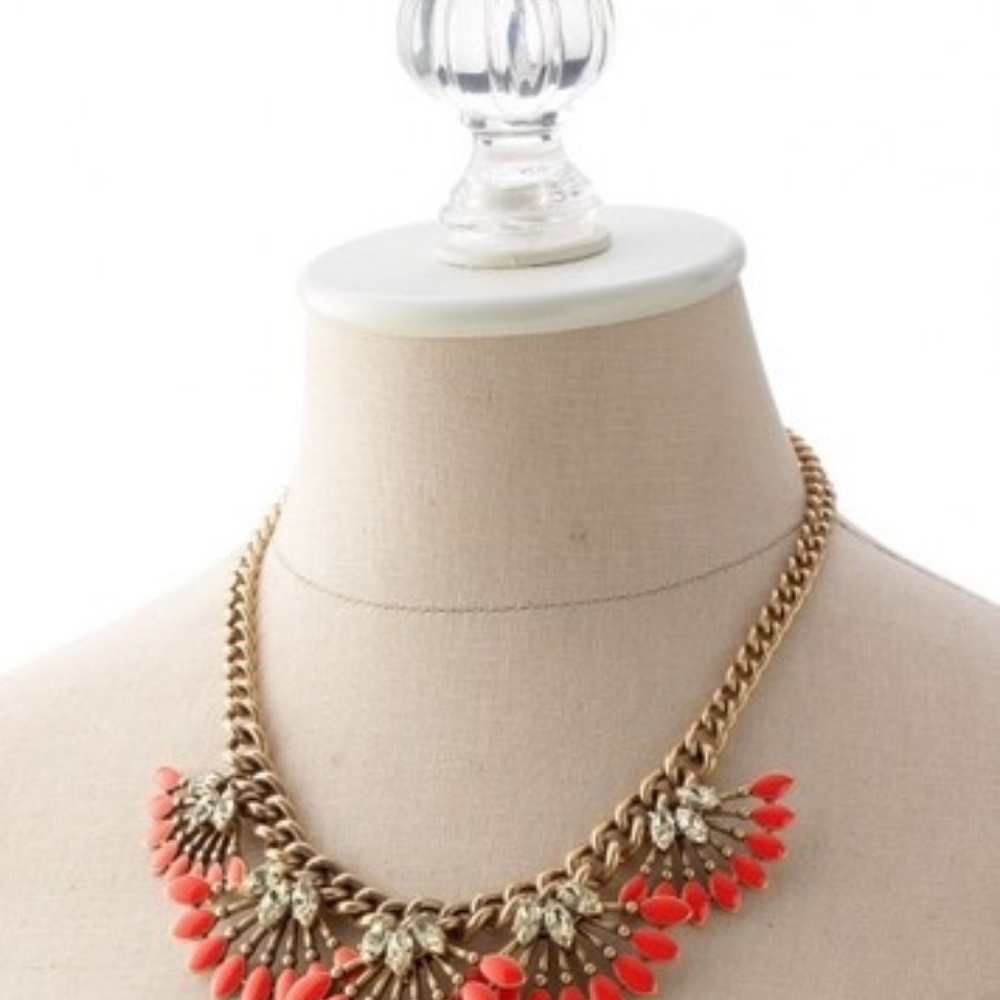 Stella & Dot | Vintage Gold + Coral Cay Retired Statement Necklace - Picture 11 of 12